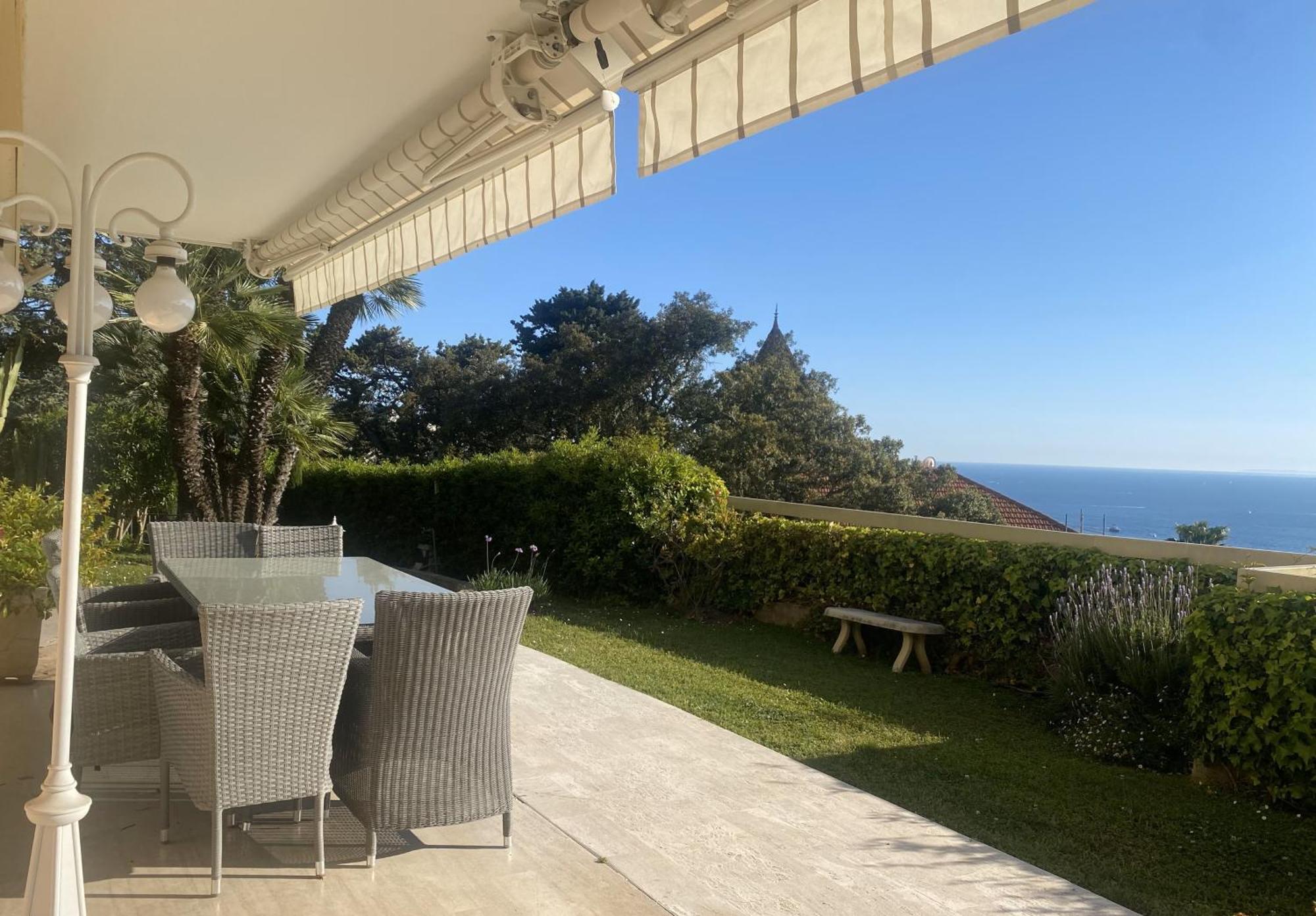 - Le Saint Georges Avec Superbe Jardin Et Vue Panoramique Apartamento